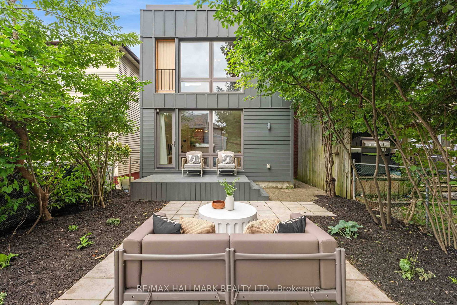 92 Chisholm Avenue • Toronto, ON photo 44