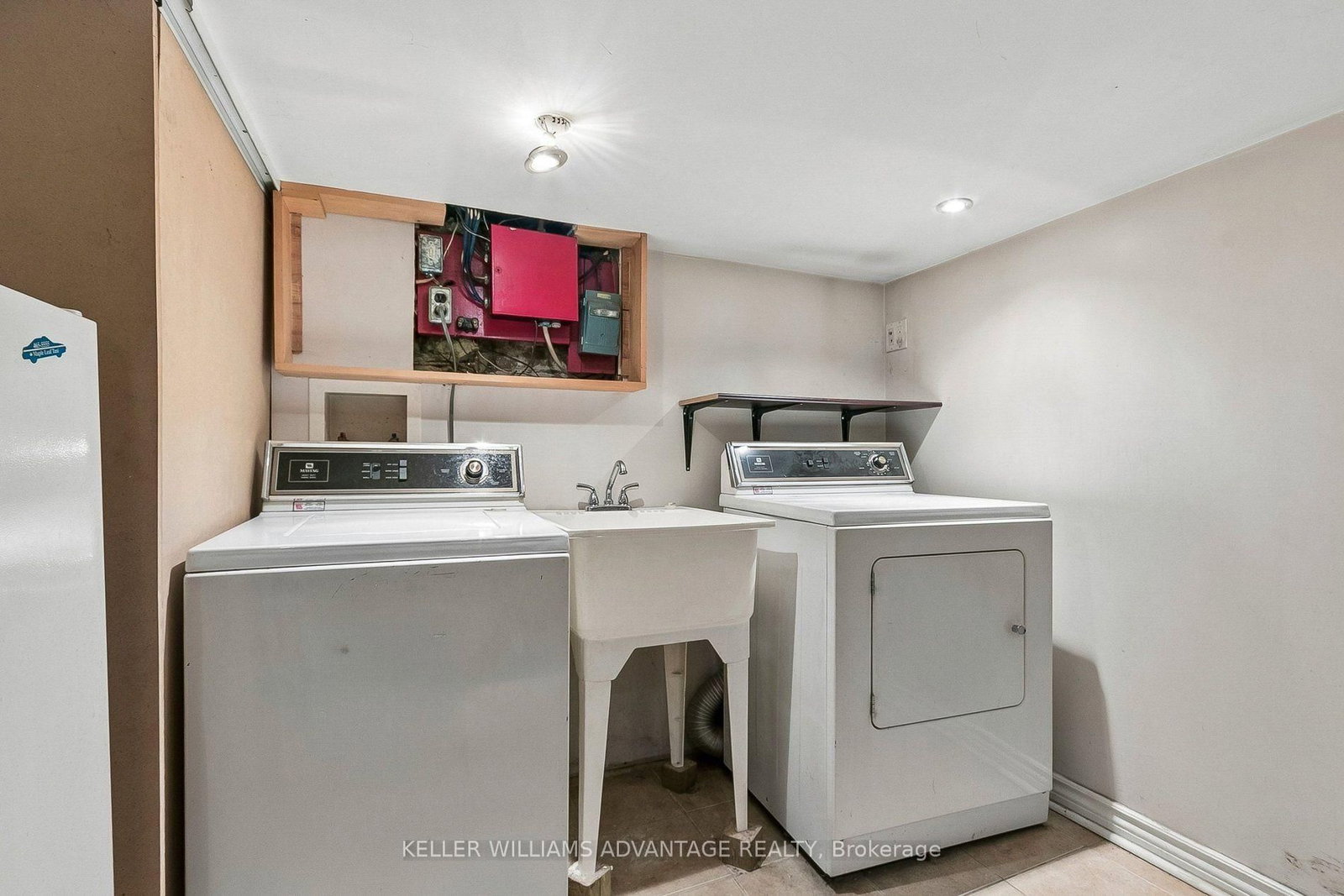 32 Dingwall Avenue E • Toronto, ON photo 34