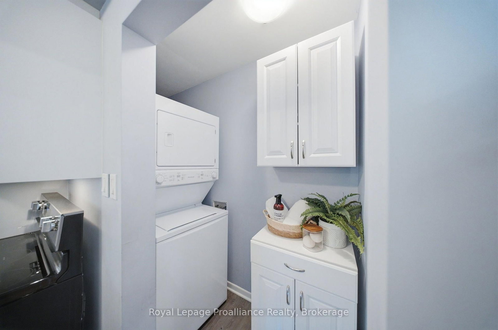400 Harris Street • Whitby, ON photo 17