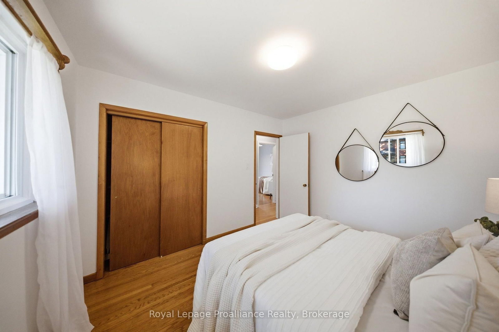 400 Harris Street • Whitby, ON photo 21
