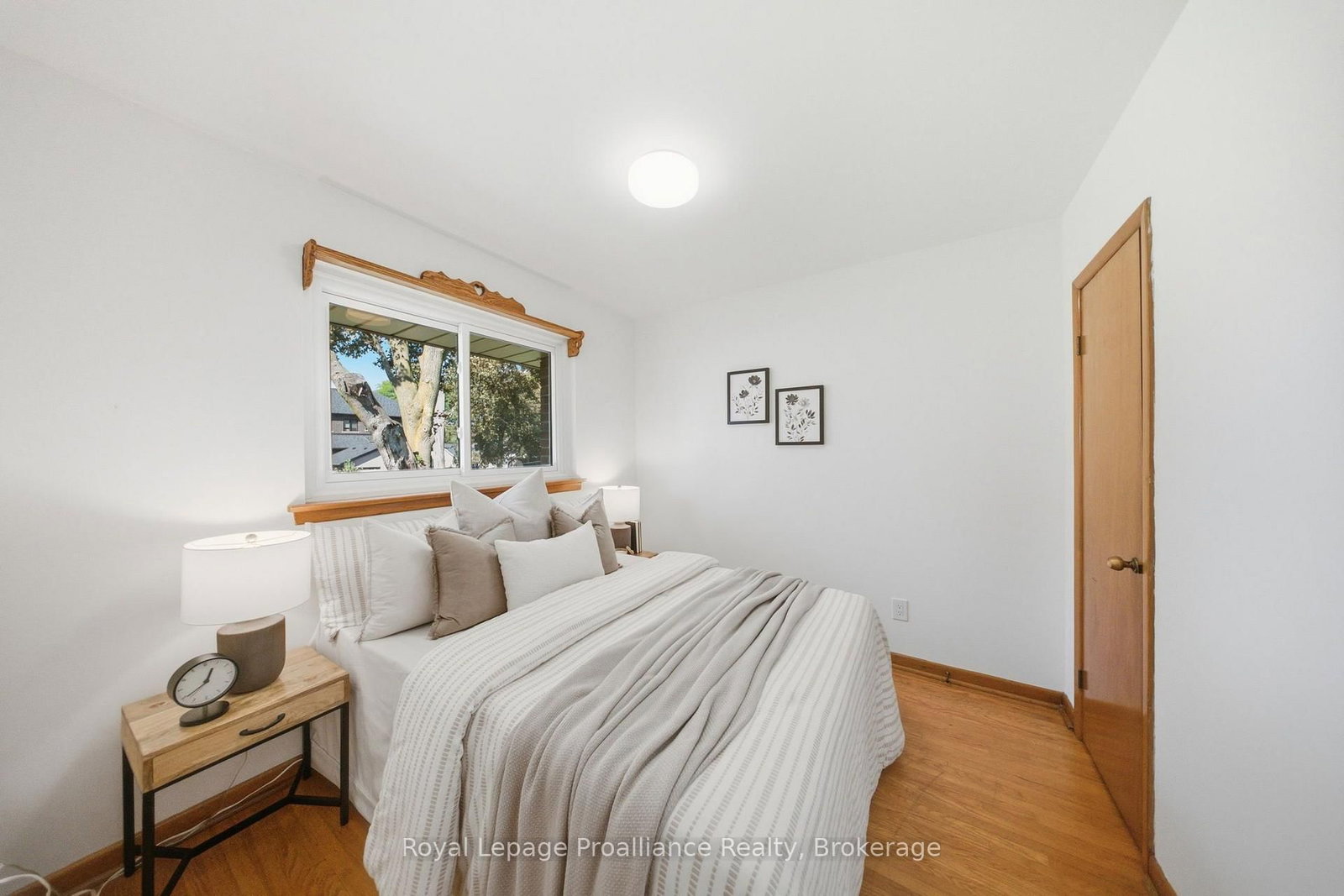 400 Harris Street • Whitby, ON photo 22