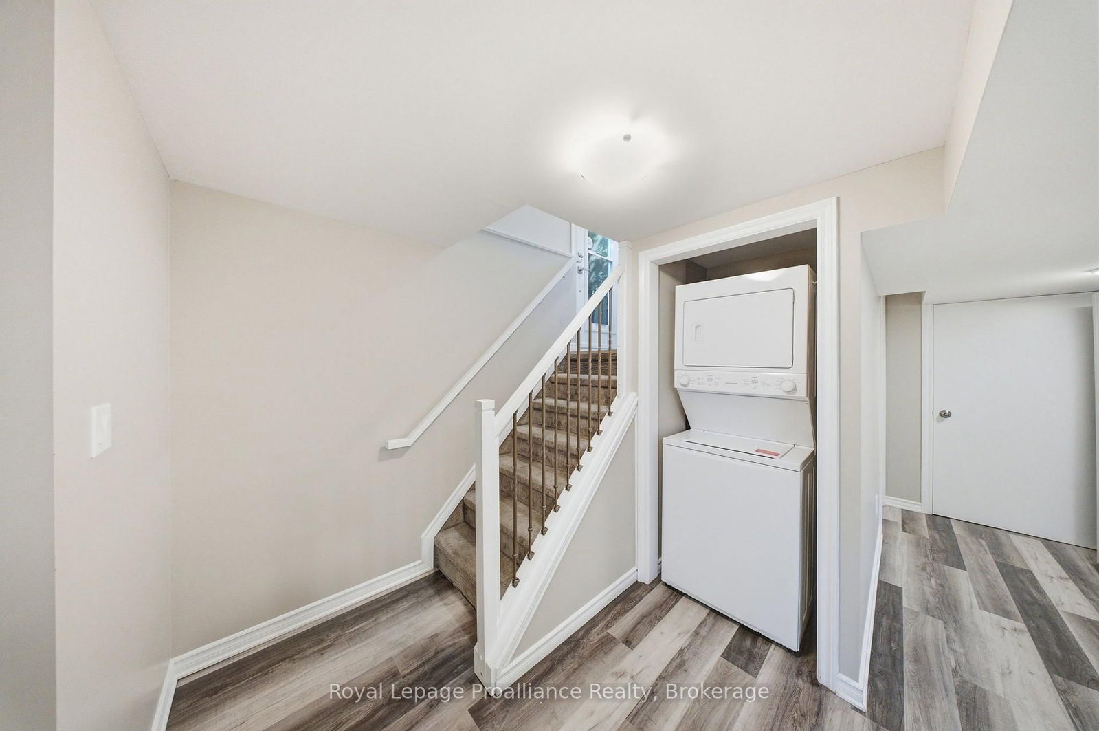 400 Harris Street • Whitby, ON photo 28