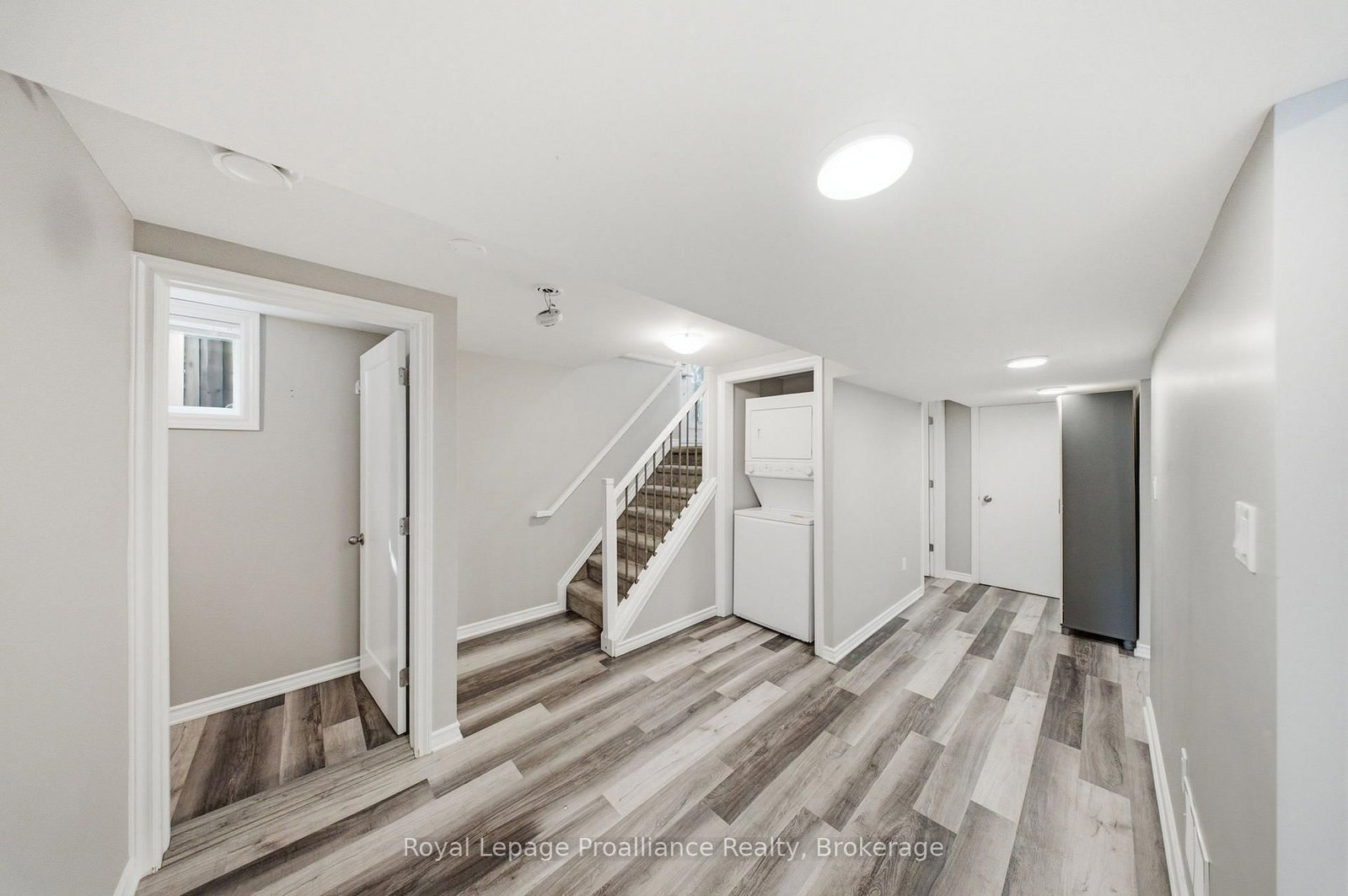 400 Harris Street • Whitby, ON photo 29