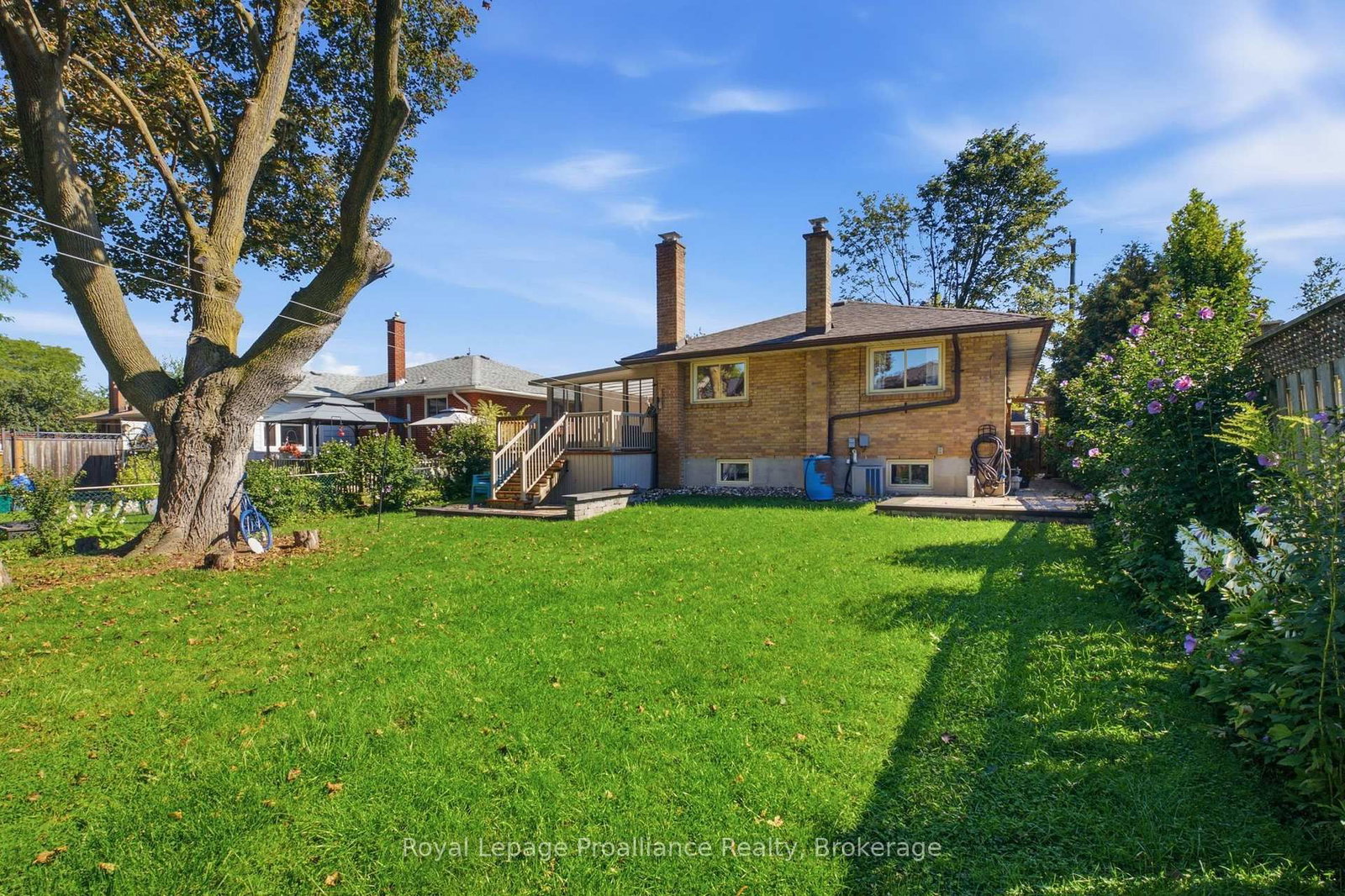 400 Harris Street • Whitby, ON photo 44