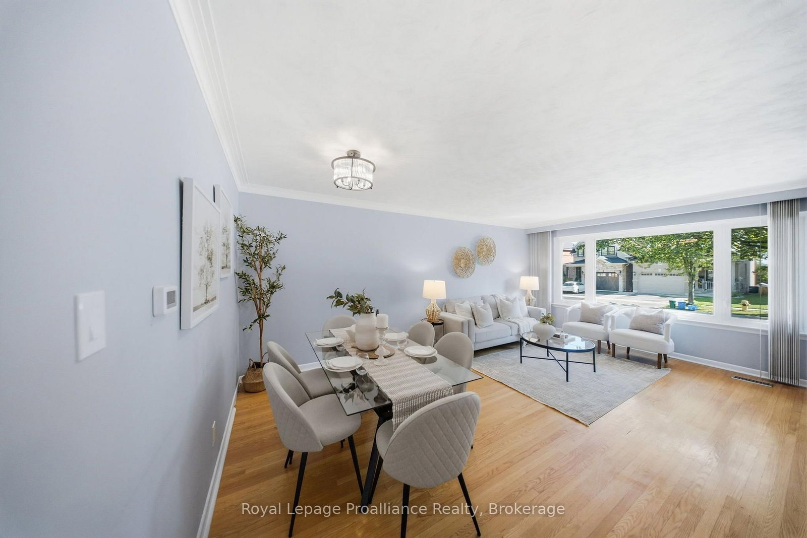 400 Harris Street • Whitby, ON photo 8