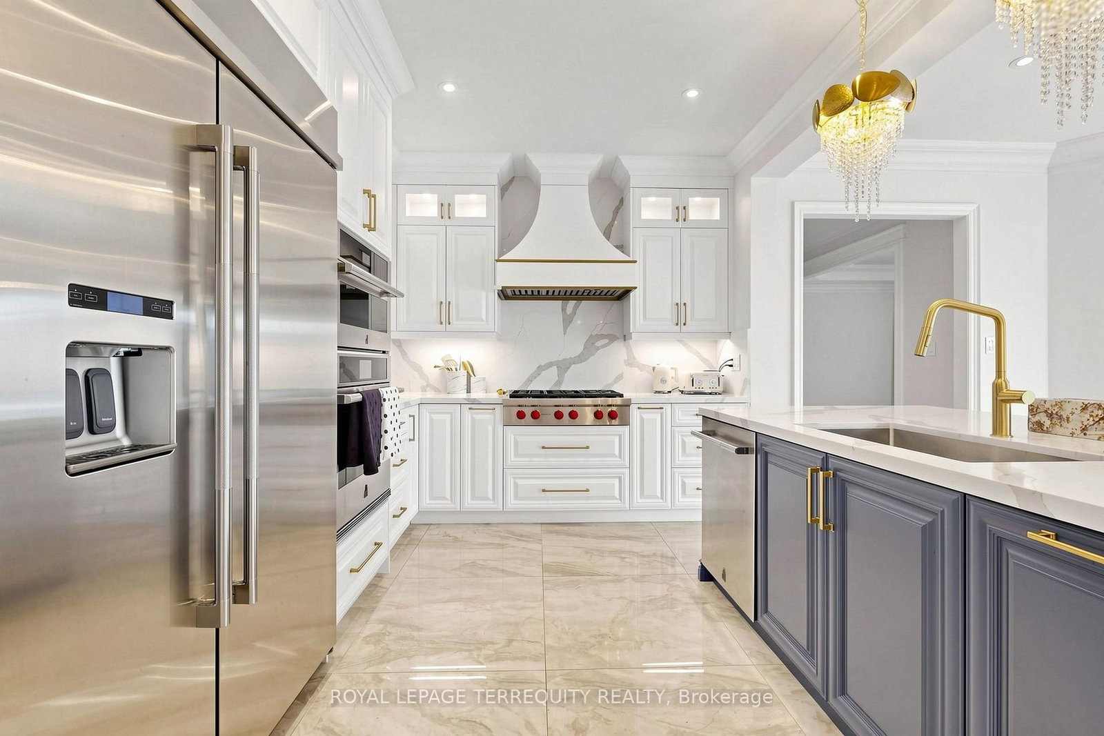 10 Roberson Drive • Ajax, ON photo 11