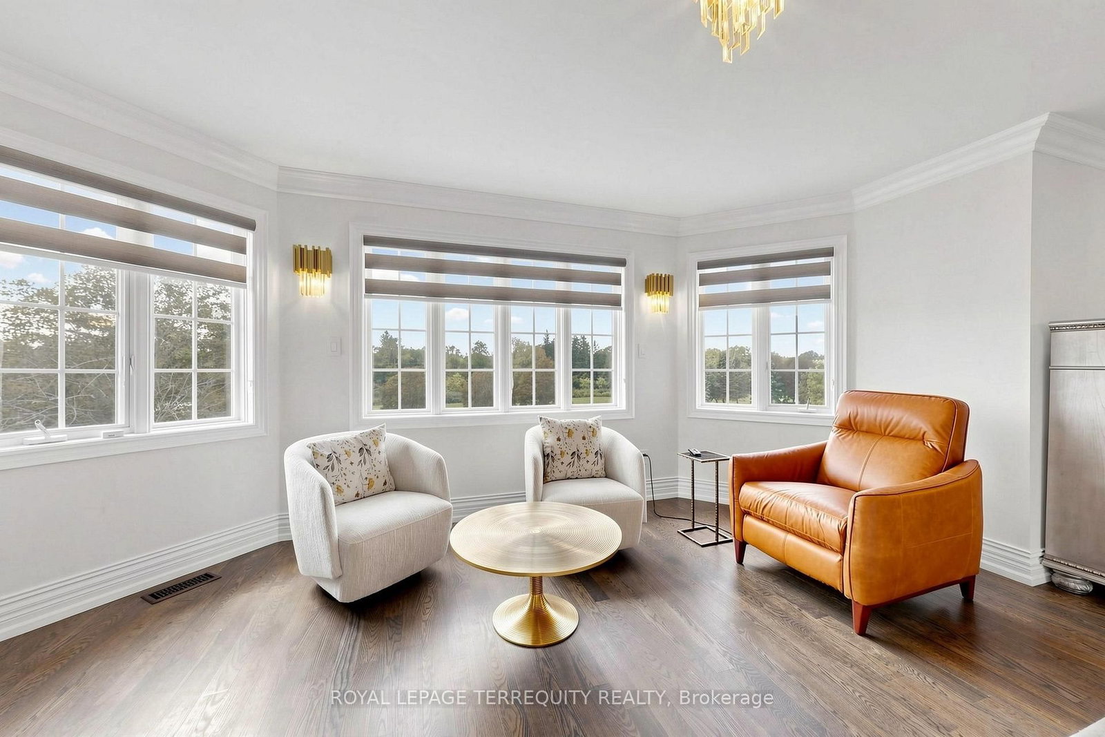 10 Roberson Drive • Ajax, ON photo 16