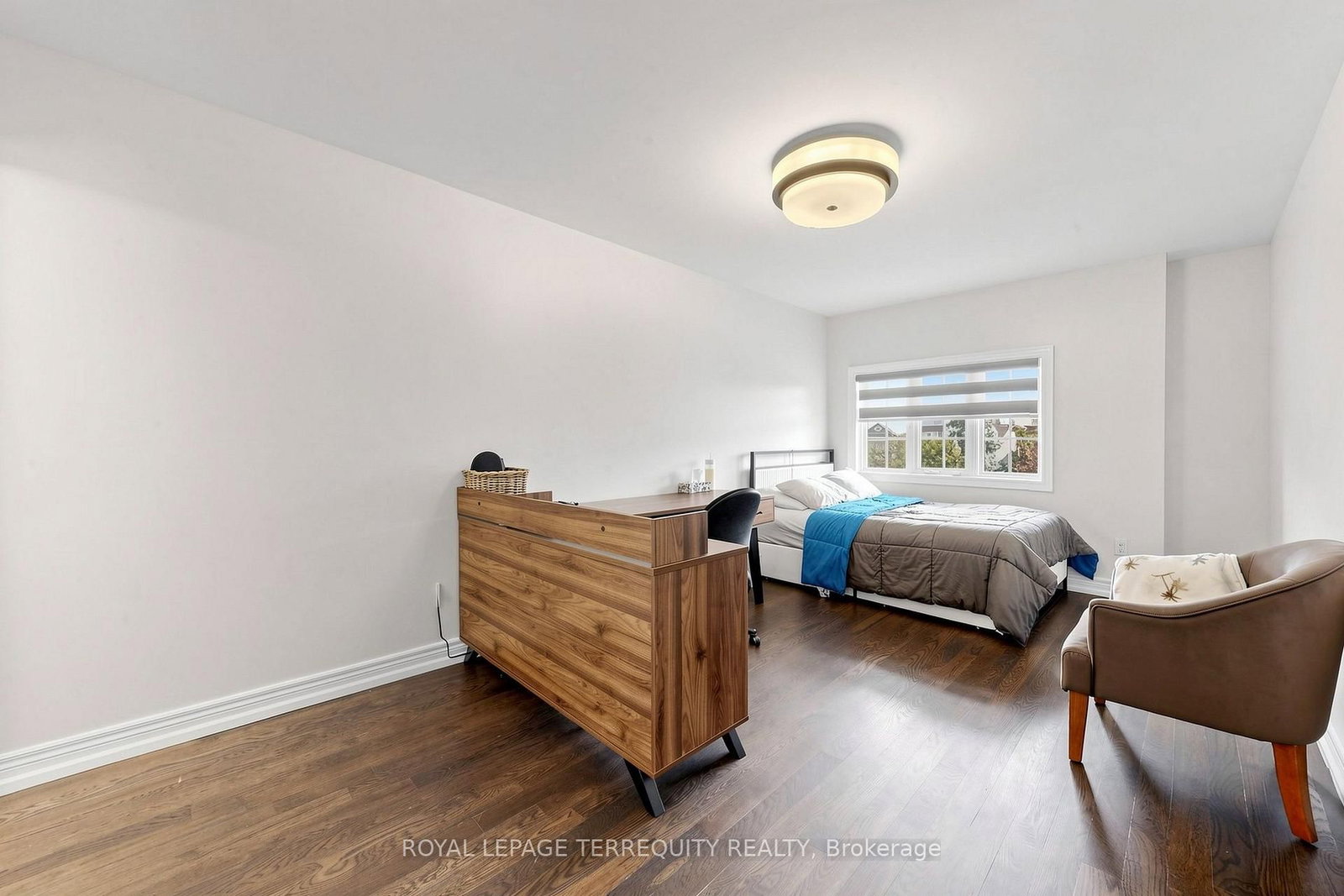 10 Roberson Drive • Ajax, ON photo 24