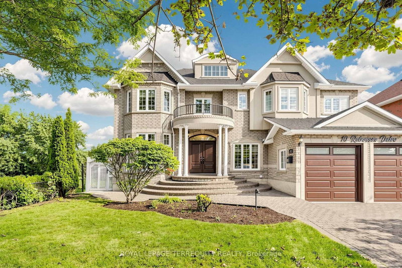 10 Roberson Drive