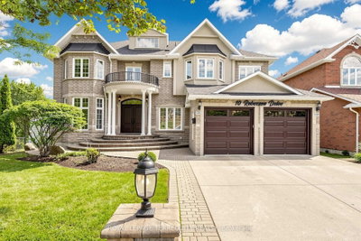 10 Roberson Drive • Ajax, ON photo 4