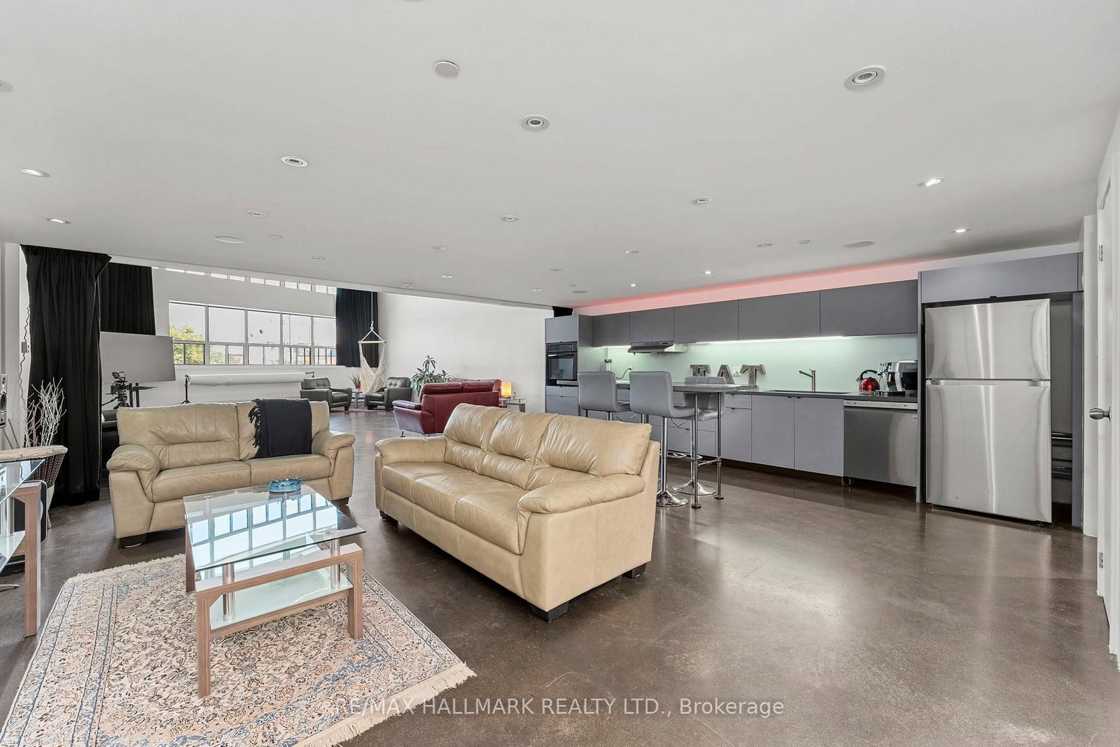 1173 Dundas Street E • #226 • Toronto, ON photo 3