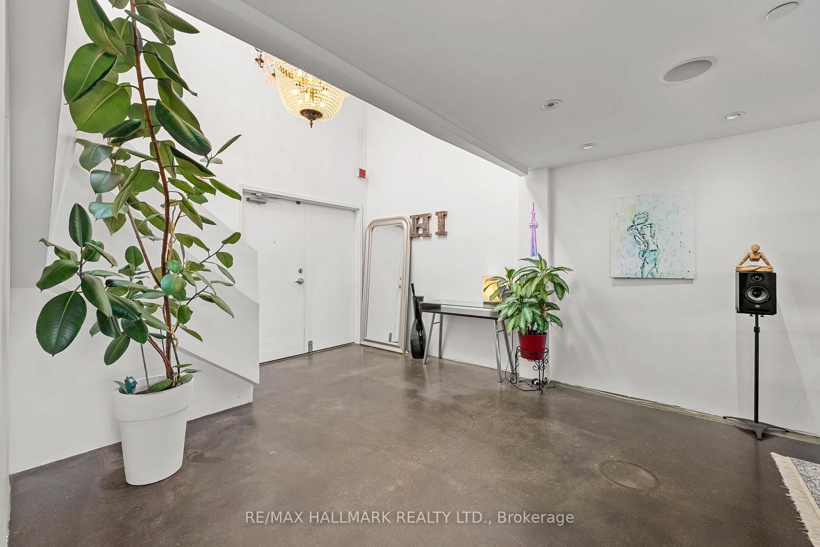 1173 Dundas Street E • #226 • Toronto, ON photo 5