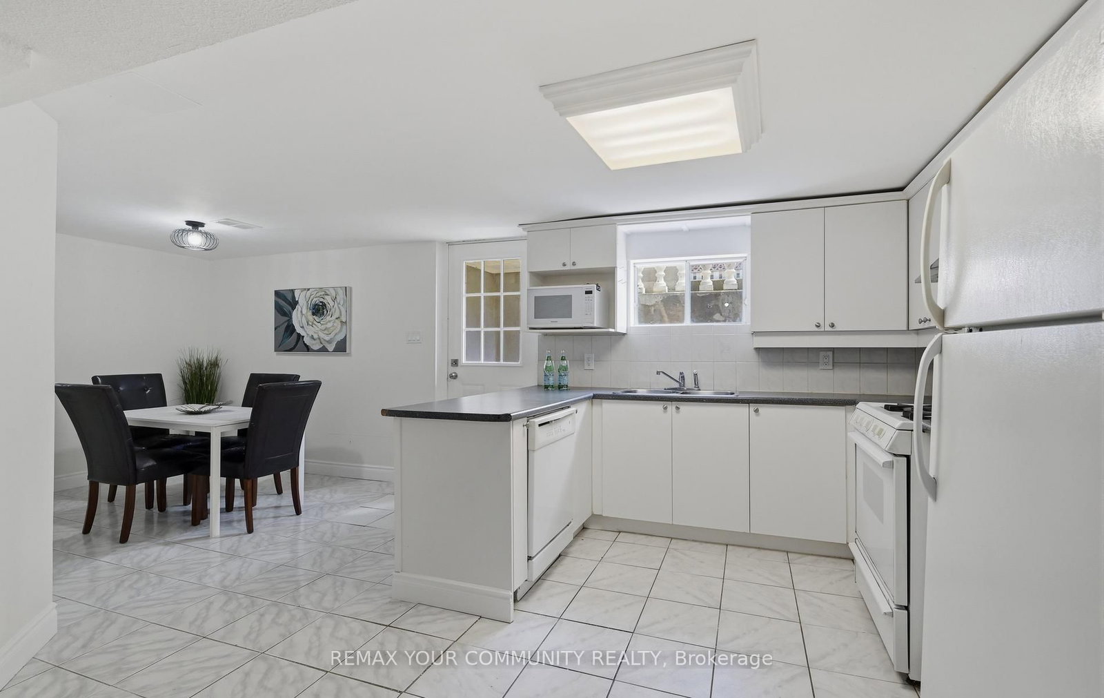 1554 Saugeen Drive • Pickering, ON photo 31