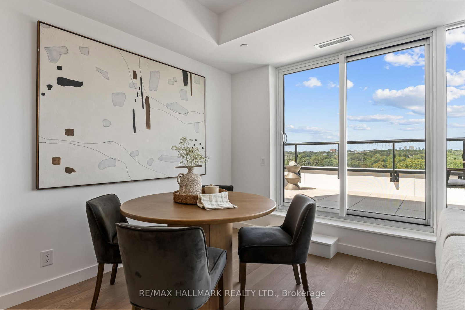 1050 Eastern Avenue • #1113 • Toronto, ON photo 12