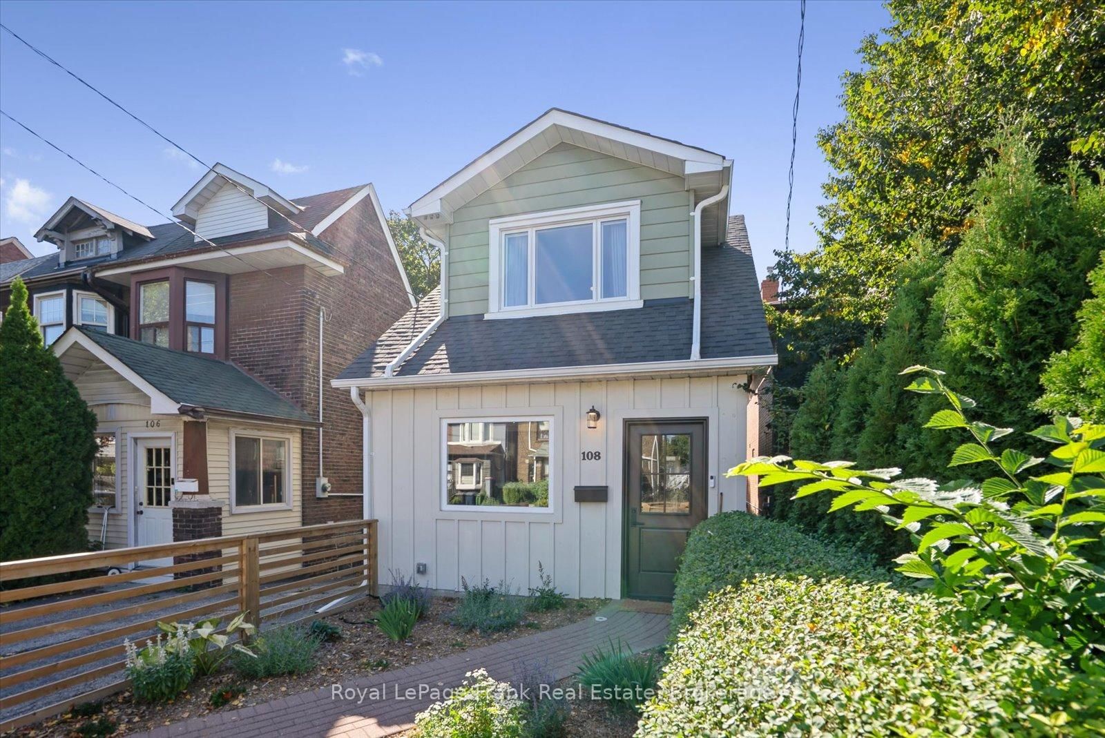 108 Greenwood Avenue • Toronto, ON photo 4