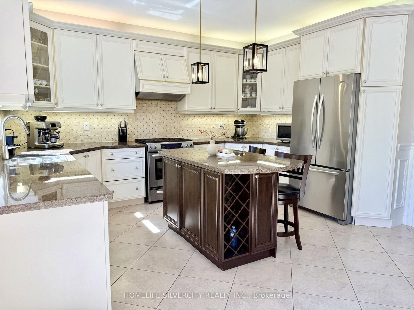 593 Maitland Drive • Pickering, ON photo 13