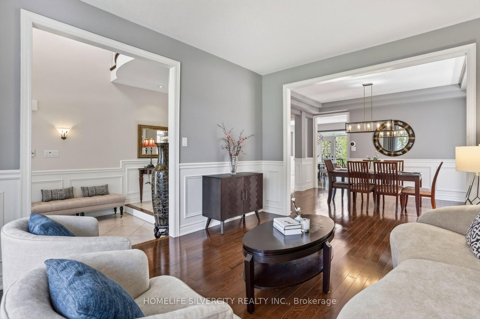 593 Maitland Drive • Pickering, ON photo 8