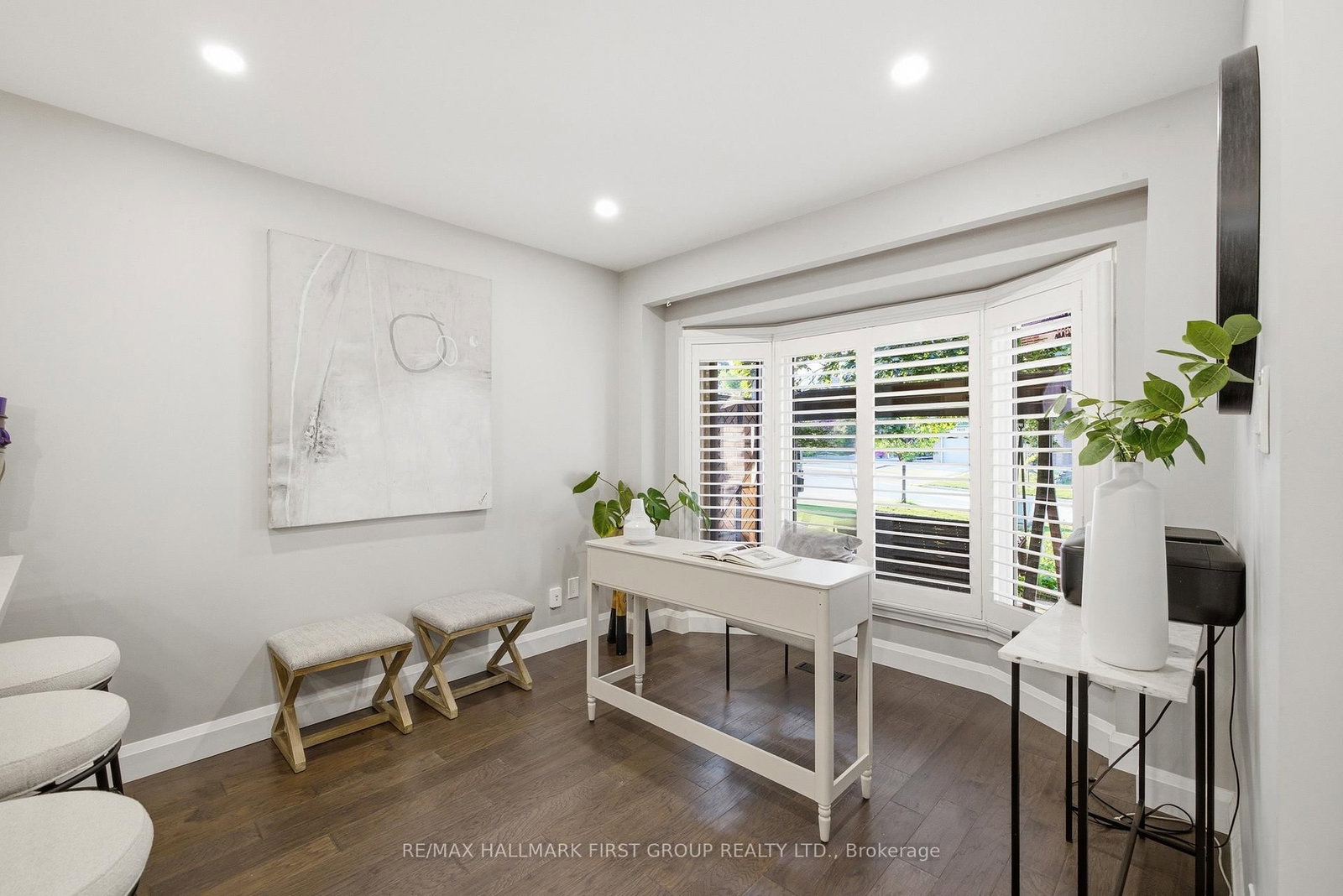 1896 New Street • Pickering, ON photo 12