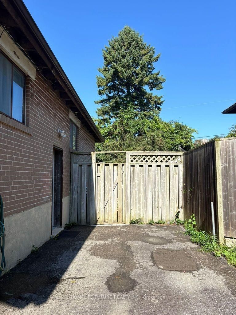Bsmt - 868 Chapleau Drive