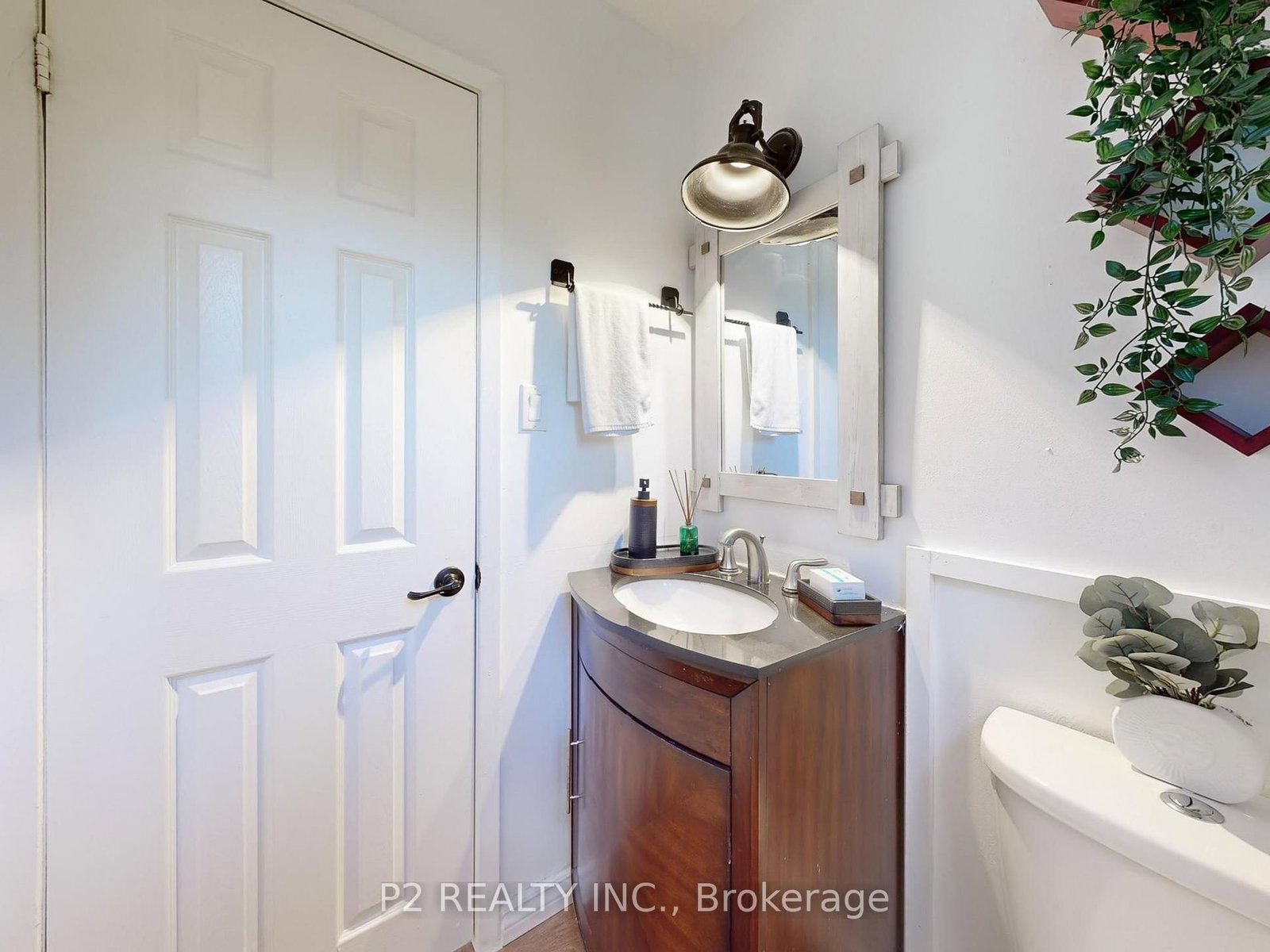 411 Rosedale Dr, Whitby, view 15