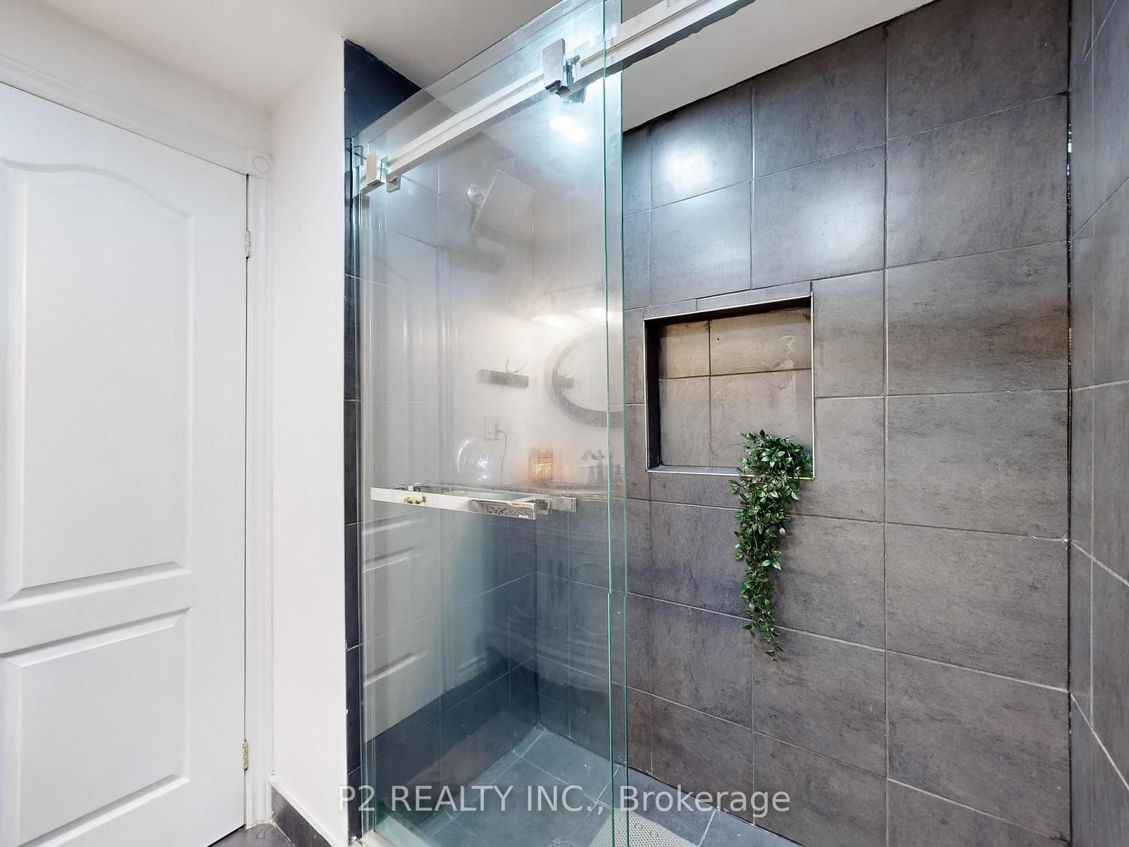 411 Rosedale Dr, Whitby, view 25