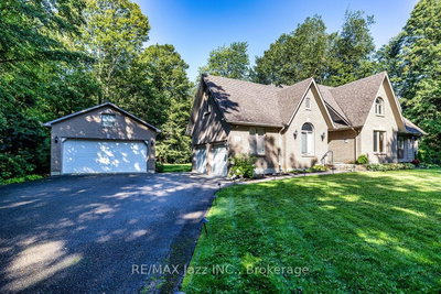 20 Timberlane Court • Clarington, ON photo 2