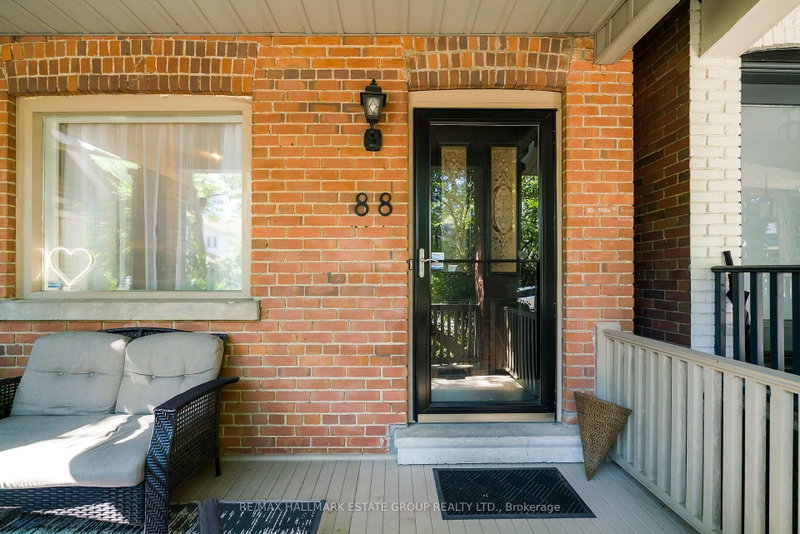 88 Glenmore Road