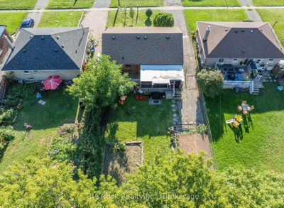 257 Wilson Road S • Oshawa, ON photo 3