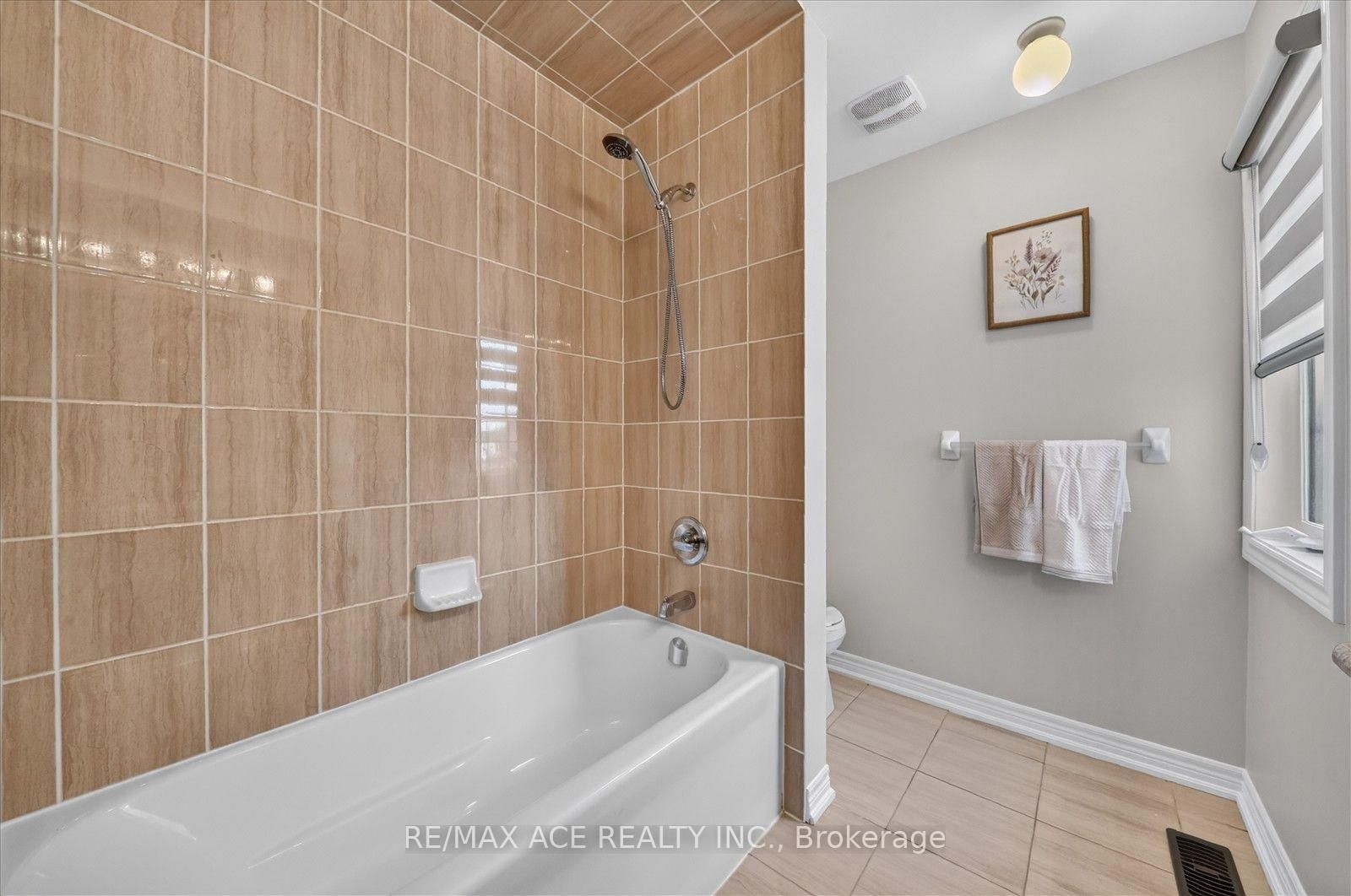 10 Gusul Avenue • Clarington, ON photo 37