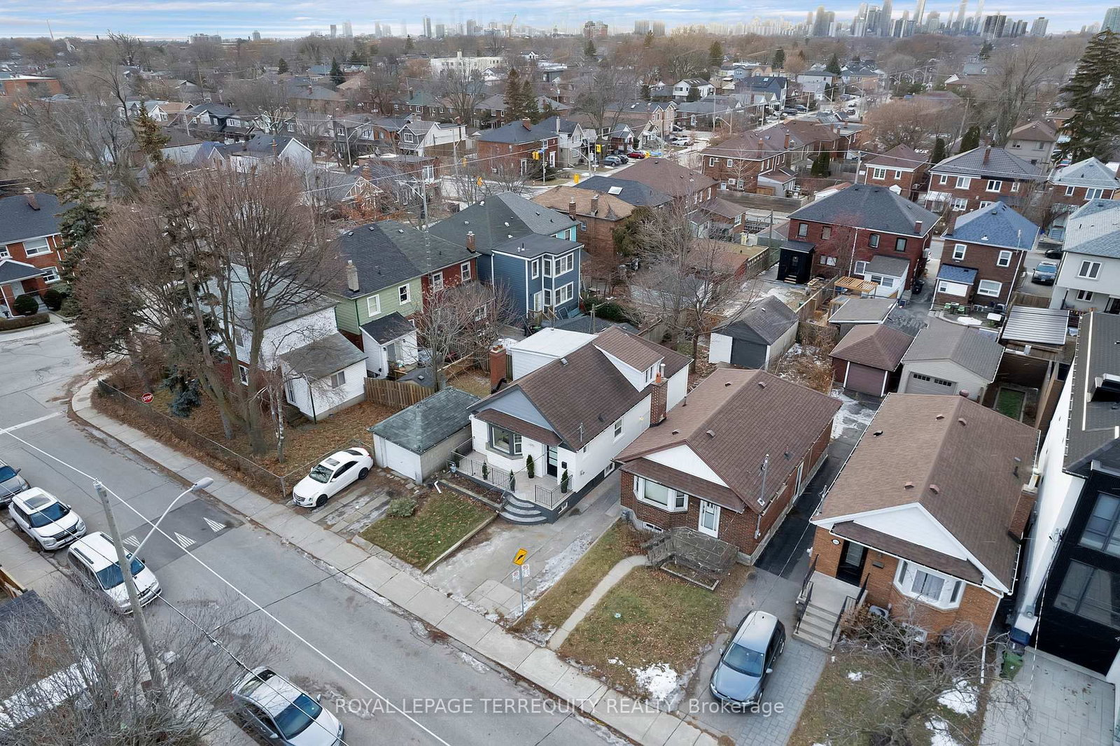 40 Leroy Avenue • Toronto, ON photo 45