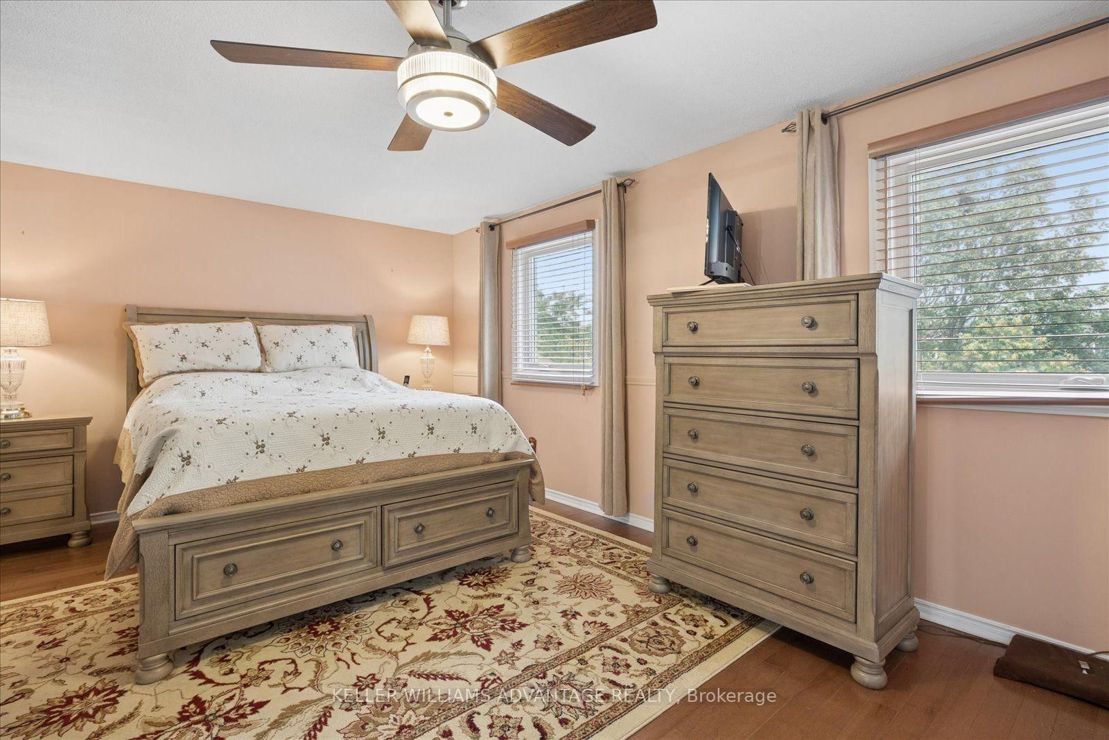 120 Winter Gardens Trail • Toronto, ON photo 16