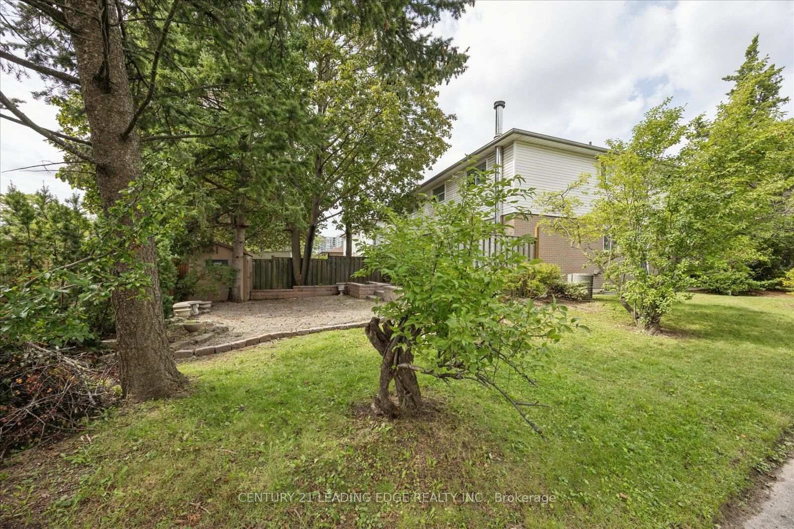 91 Glenstroke Drive • Toronto, ON photo 17