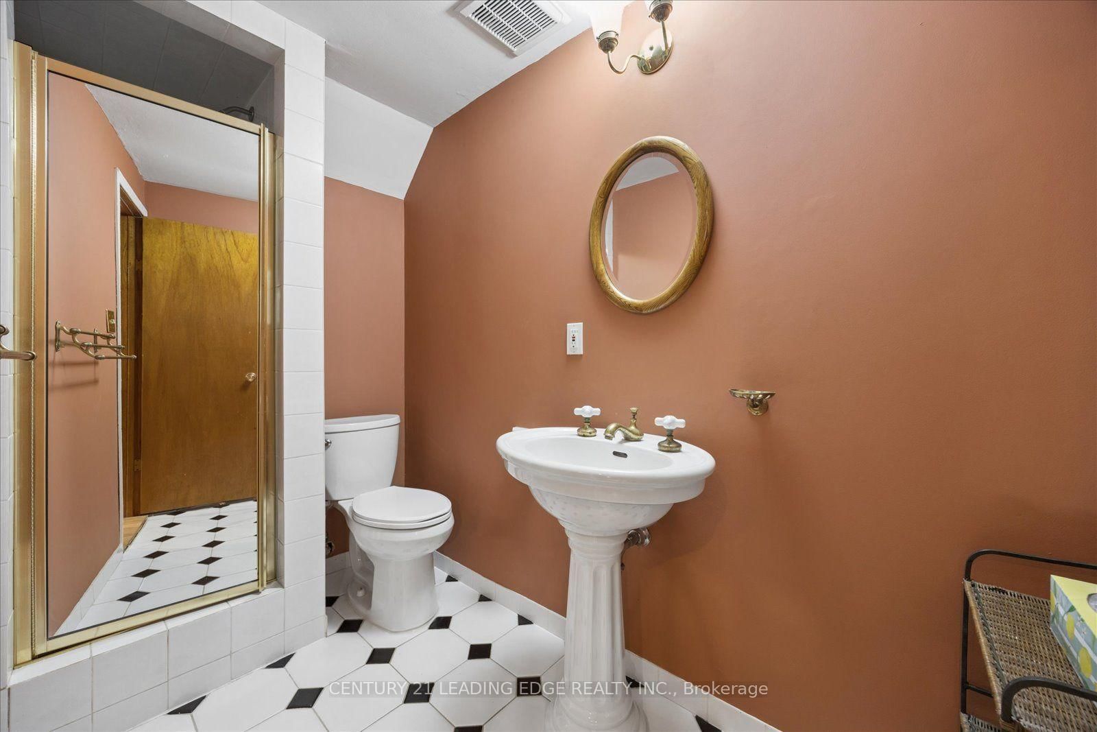 91 Glenstroke Drive • Toronto, ON photo 38