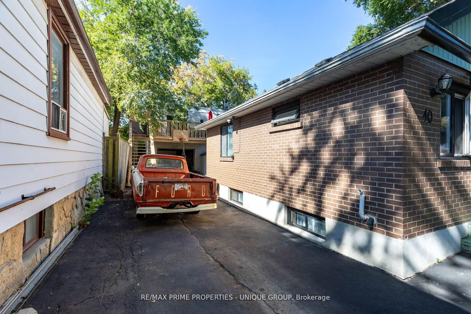 40 Jeavons Avenue • Toronto, ON photo 42