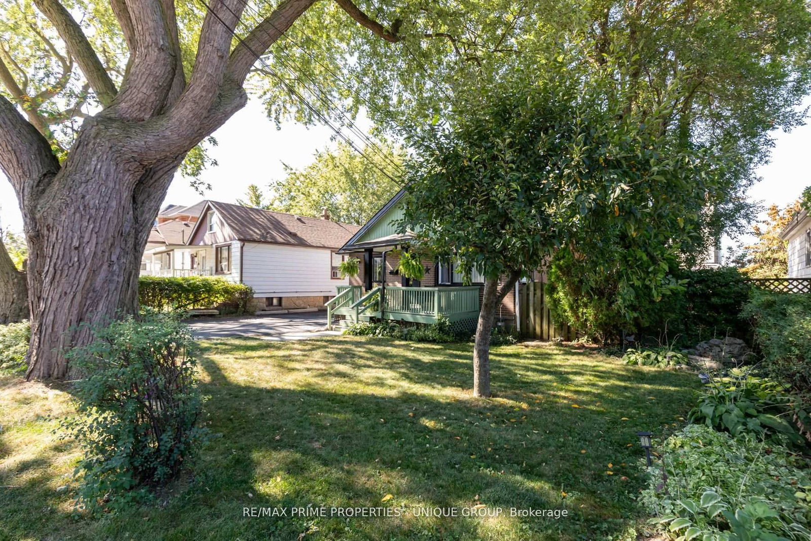 40 Jeavons Avenue • Toronto, ON photo 45