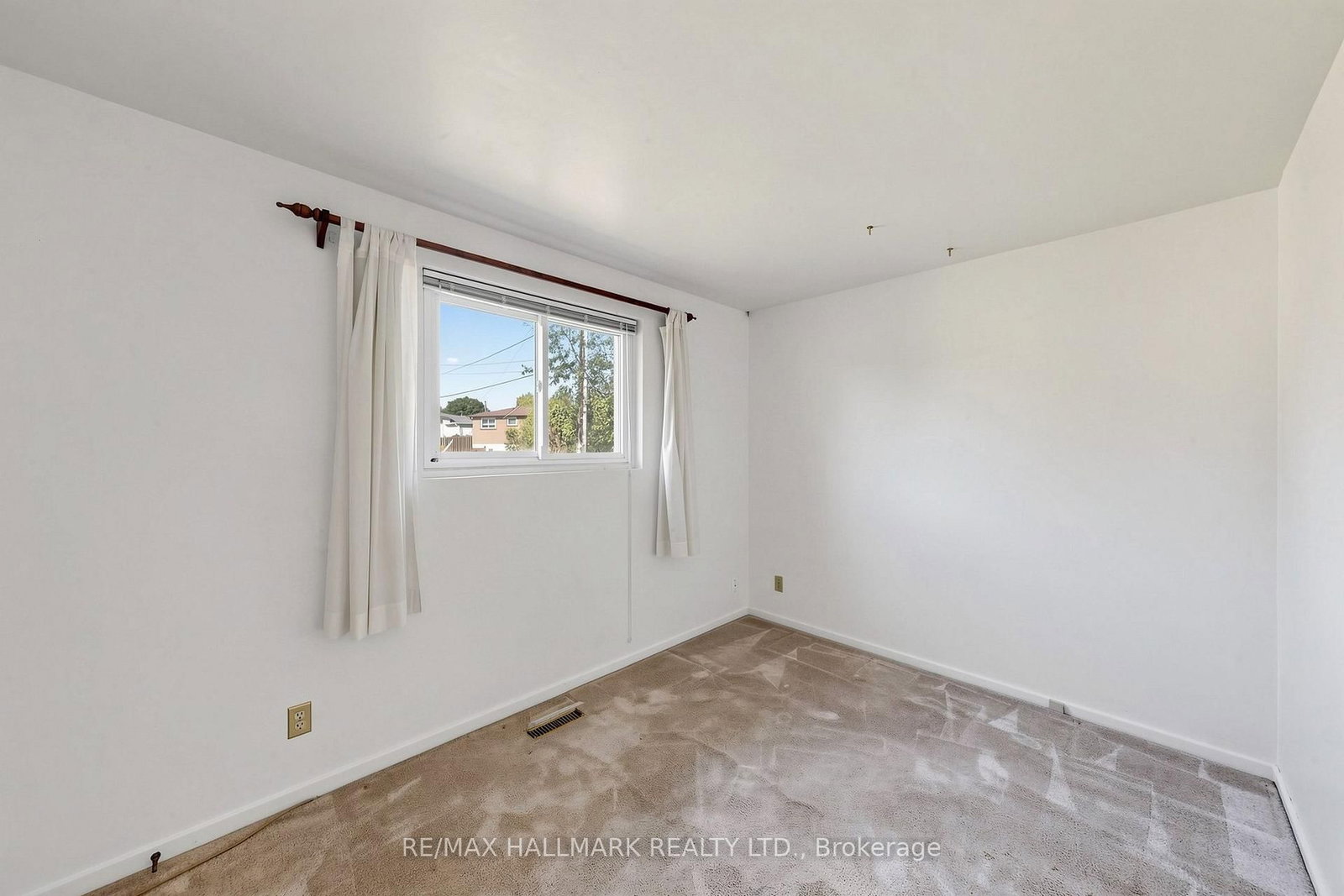 44 Bryant Road • Ajax, ON photo 18