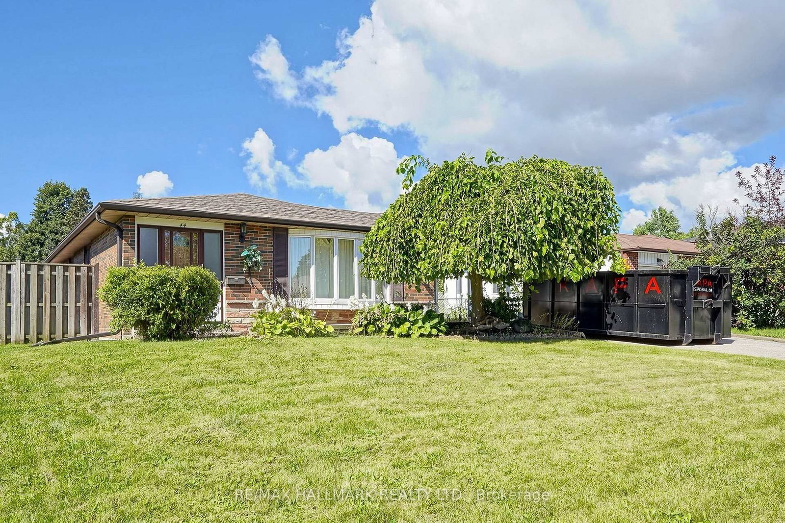 44 Bryant Road • Ajax, ON photo 5
