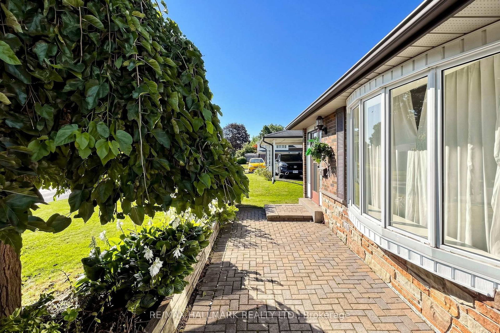 44 Bryant Road • Ajax, ON photo 7