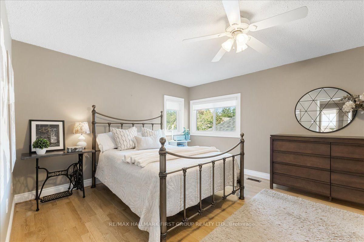 1159 Pebblestone Crescent • Pickering, ON photo 14
