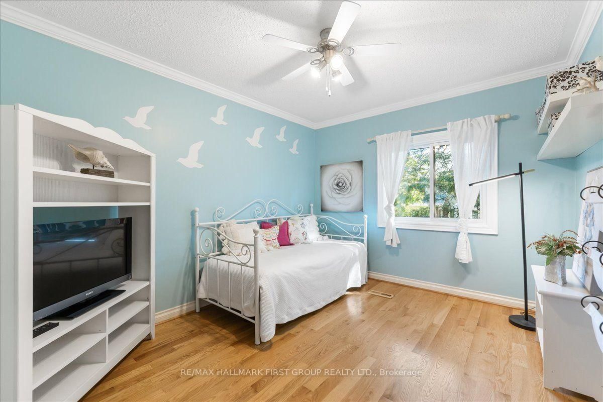 1159 Pebblestone Crescent • Pickering, ON photo 17