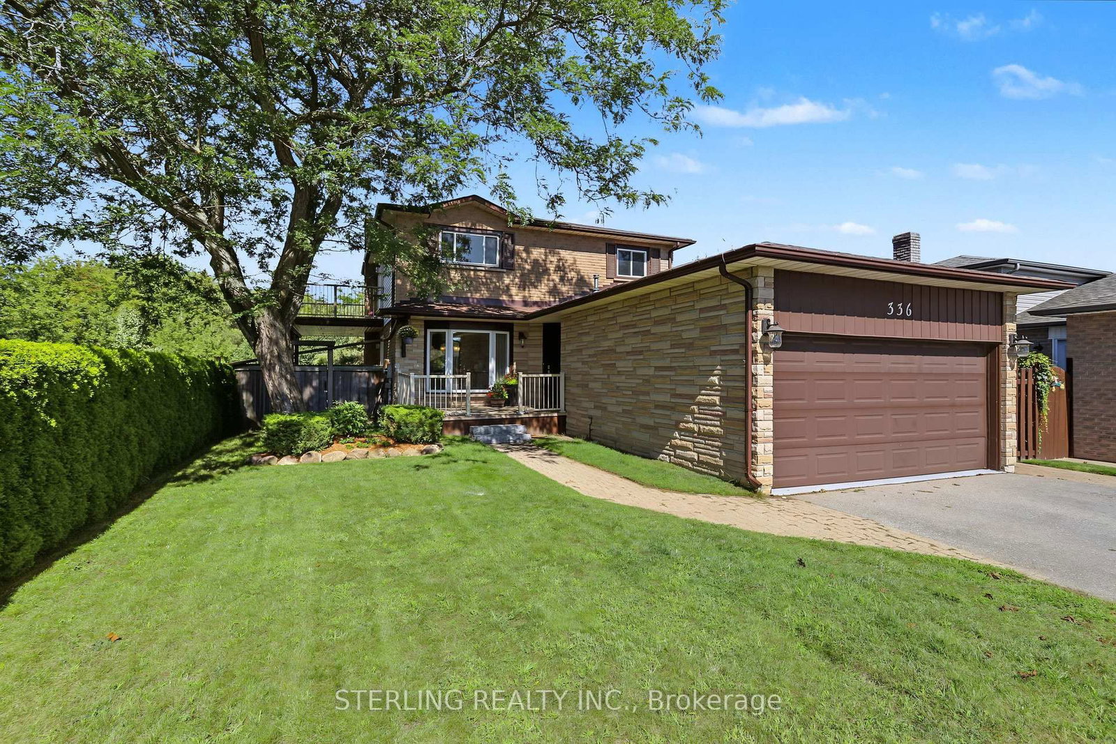 336 Gothic Court • Oshawa, ON photo 1
