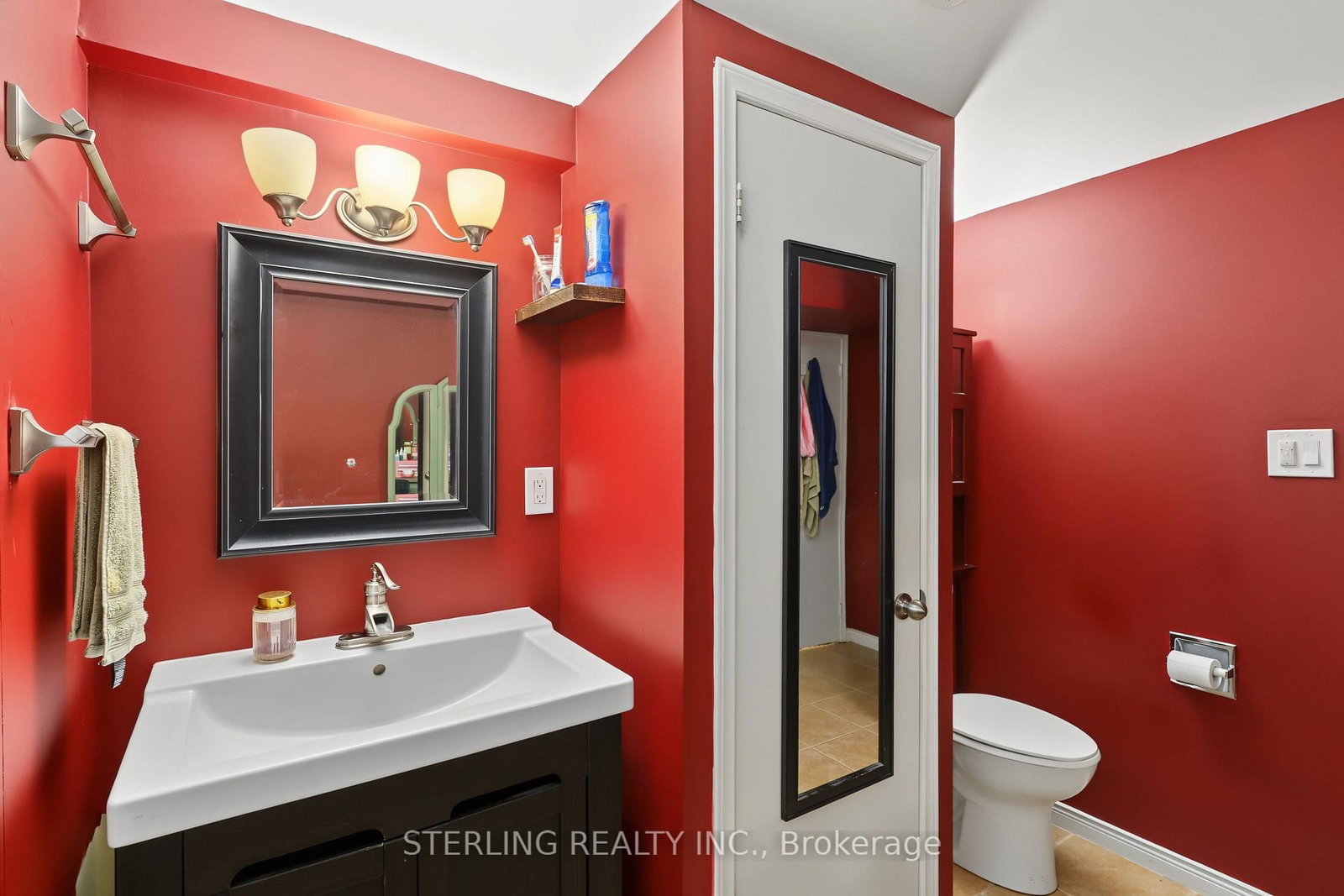 336 Gothic Court • Oshawa, ON photo 35
