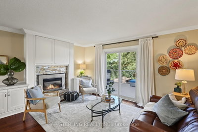 336 Gothic Court • Oshawa, ON photo 7