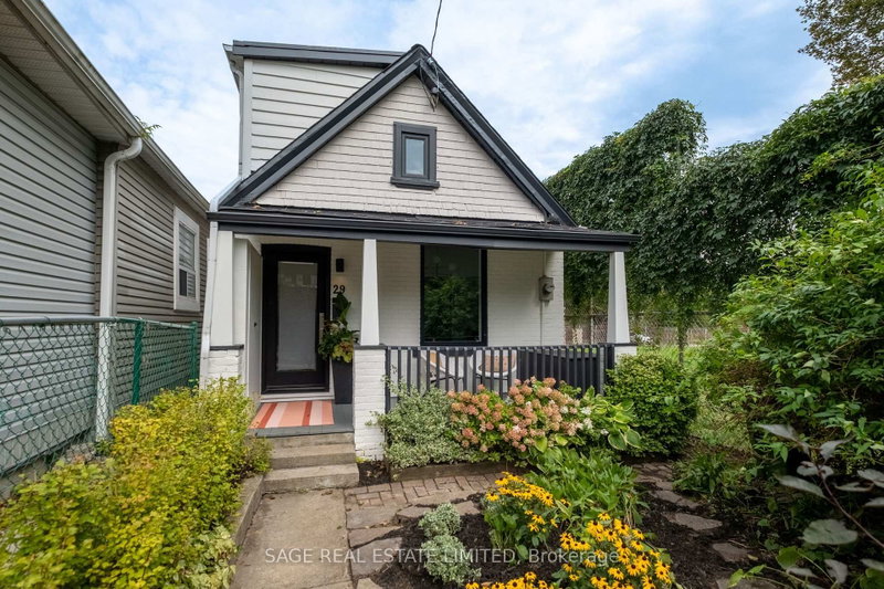29 Bushell Avenue
