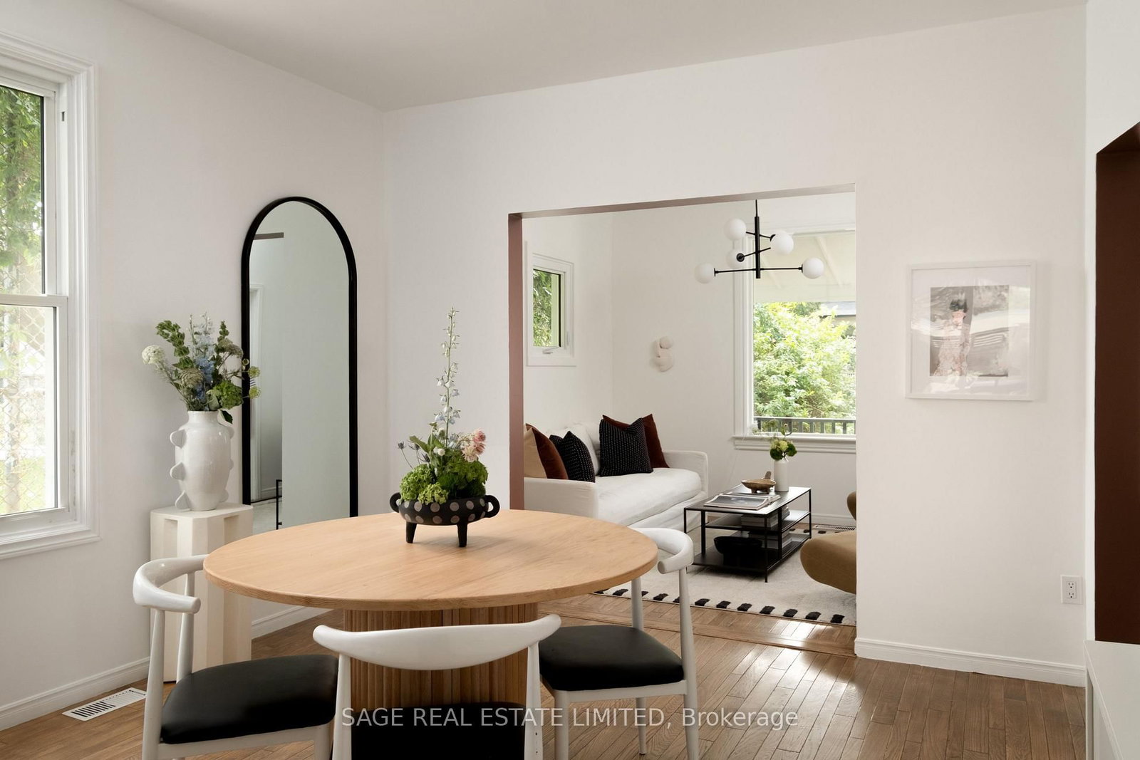 29 Bushell Avenue • Toronto, ON photo 9