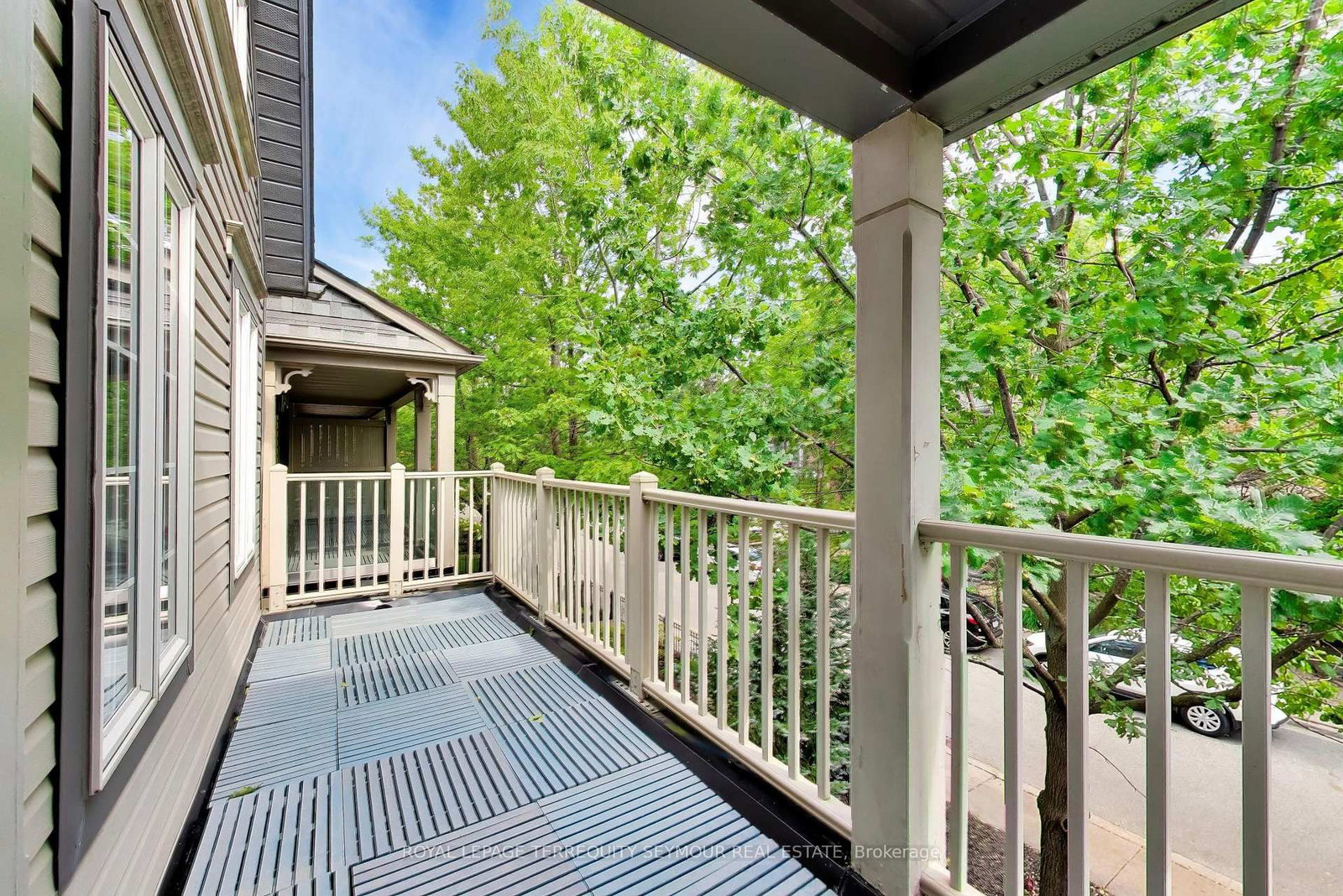 74 Winners Circle • Toronto, ON photo 17