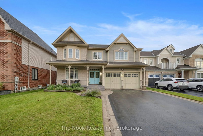 81 Colville Avenue S