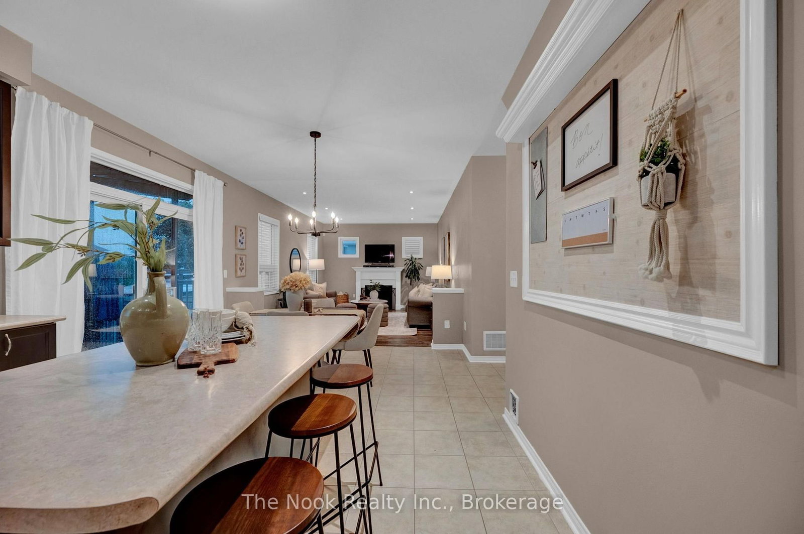 81 Colville Avenue S • Clarington, ON photo 12