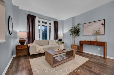 81 Colville Avenue S • Clarington, ON photo 5