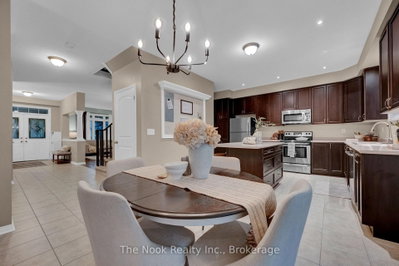 81 Colville Avenue S • Clarington, ON photo 9